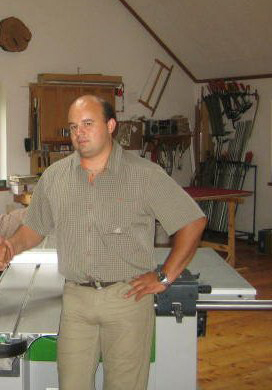 Marcel Flaumitsch, Tischlermeister, in seiner Werkstatt